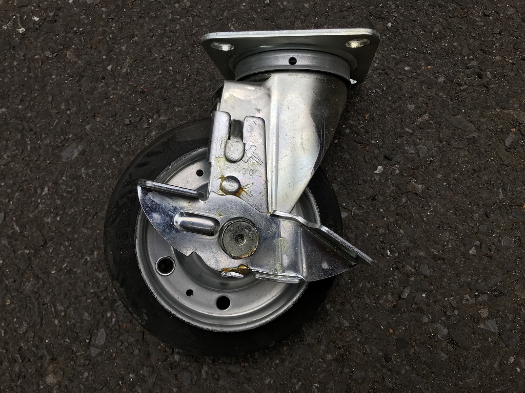  Hammer литейщик flat есть поворот подшипник входить колесо стопор есть 413S 150mm 4 шт. комплект 