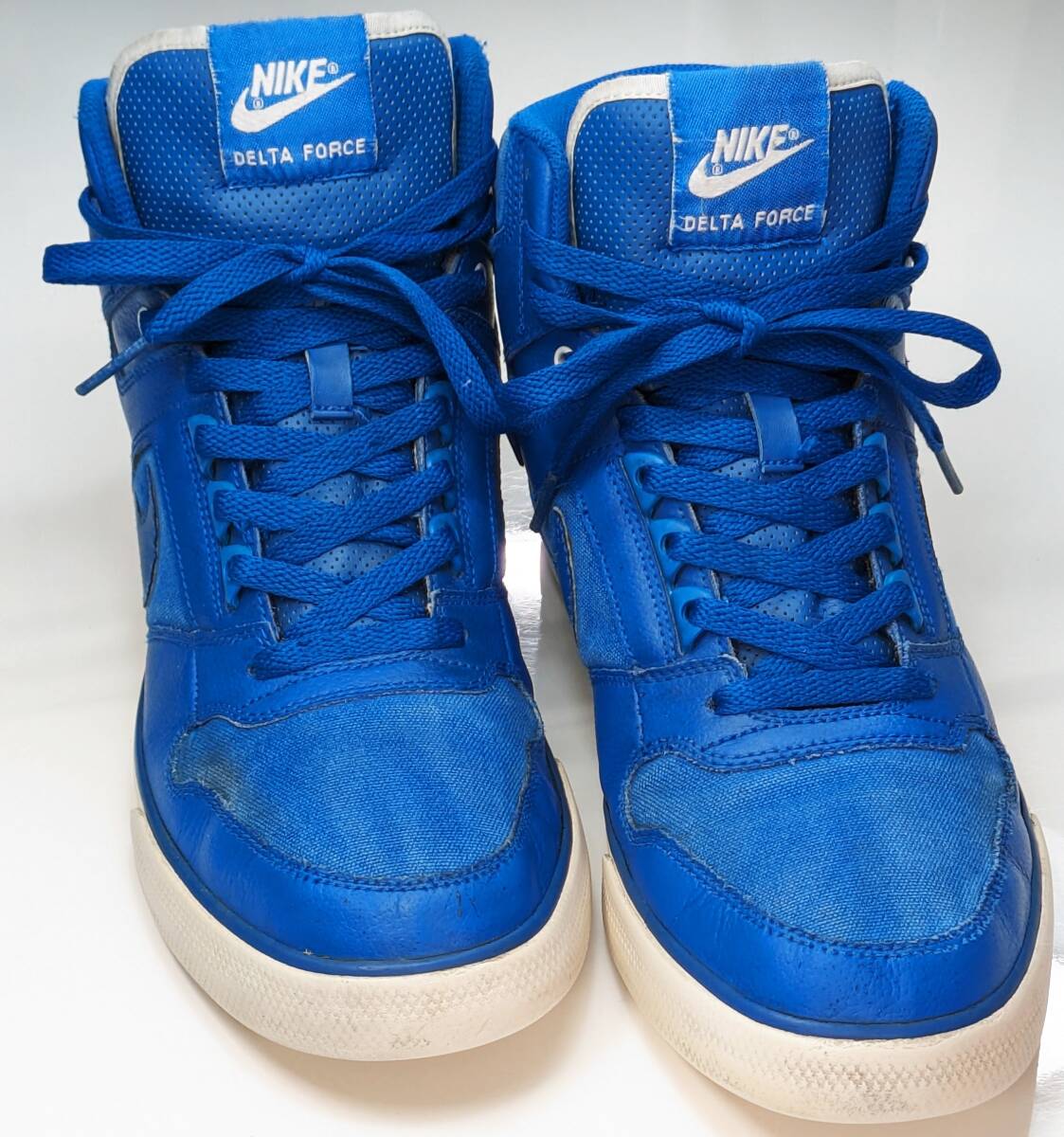 【美品・USED/復刻版＆ハイブリッド/正規店購入】NIKE　DELTA　FORCE　HIGH　AC　モデル　　サイズ＝28.0ｃｍ　カラー＝ブルー×ホワイト系_画像4