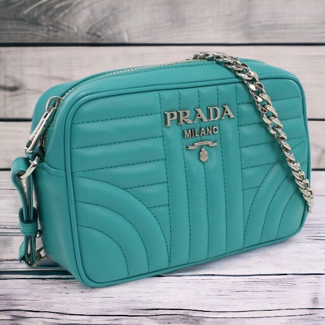 中古 プラダ 斜め掛け ショルダーバッグ レディース ブランド PRADA ダイアグラム チェーンショルダーバッグ レザー 1BH083_画像1