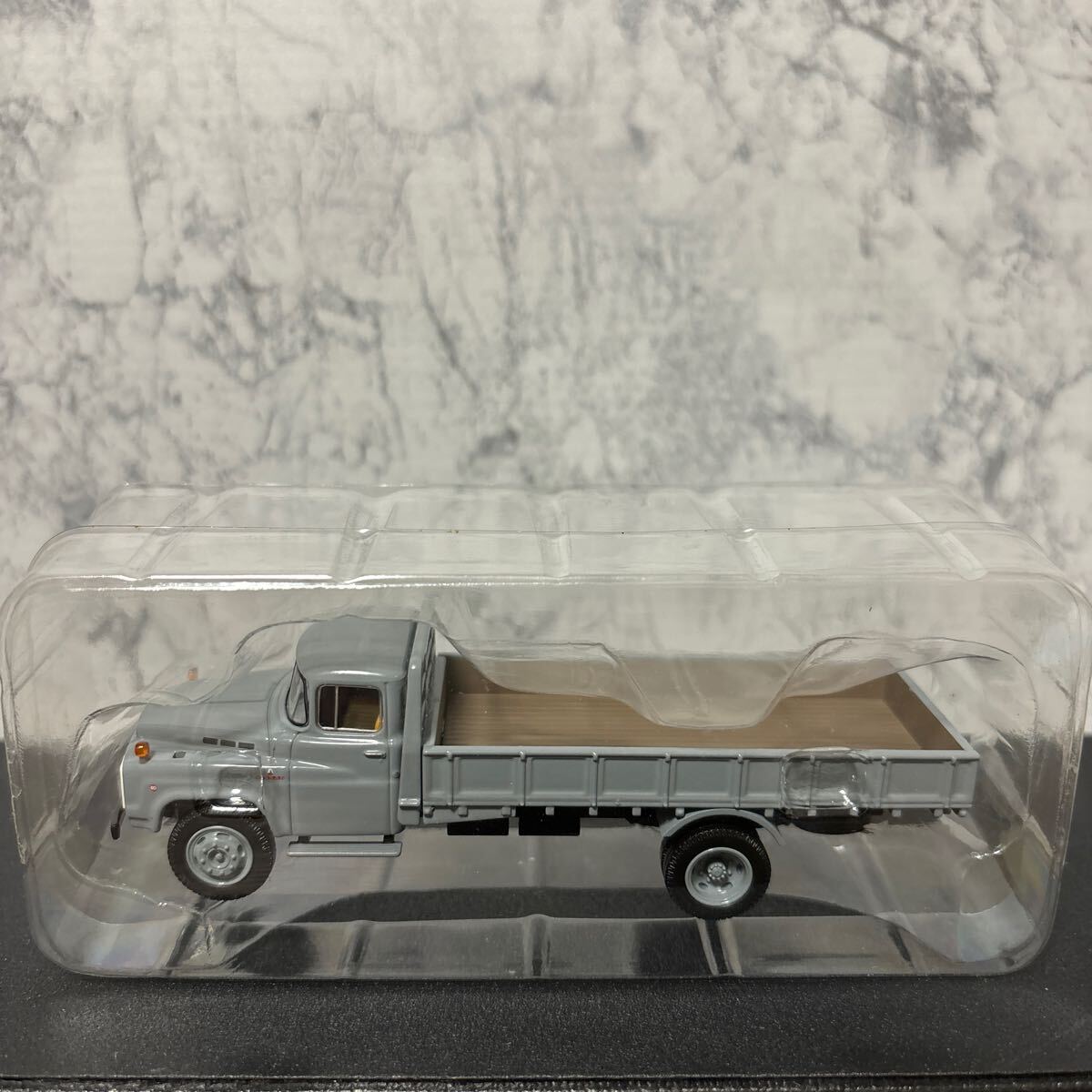 Yahoo!オークション - LV-73a 日産ディーゼル 680型 高床平荷台