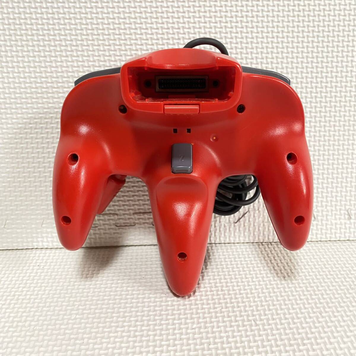 即決☆ NINTENDO64 コントローラ 3個セット まとめ 任天堂64 ニンテンドー N64 ジョイスティック レッド グリーン グレー NUS-005_画像3