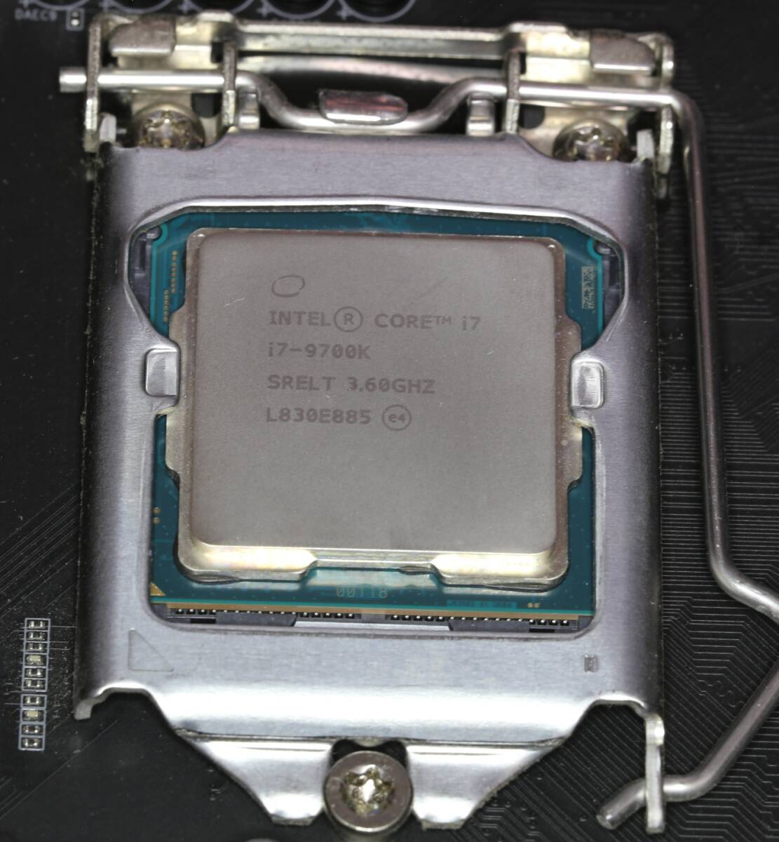 Core i7 9700K,M/B,メモリ16GB 中古・動作品・ジャンク扱い_画像1