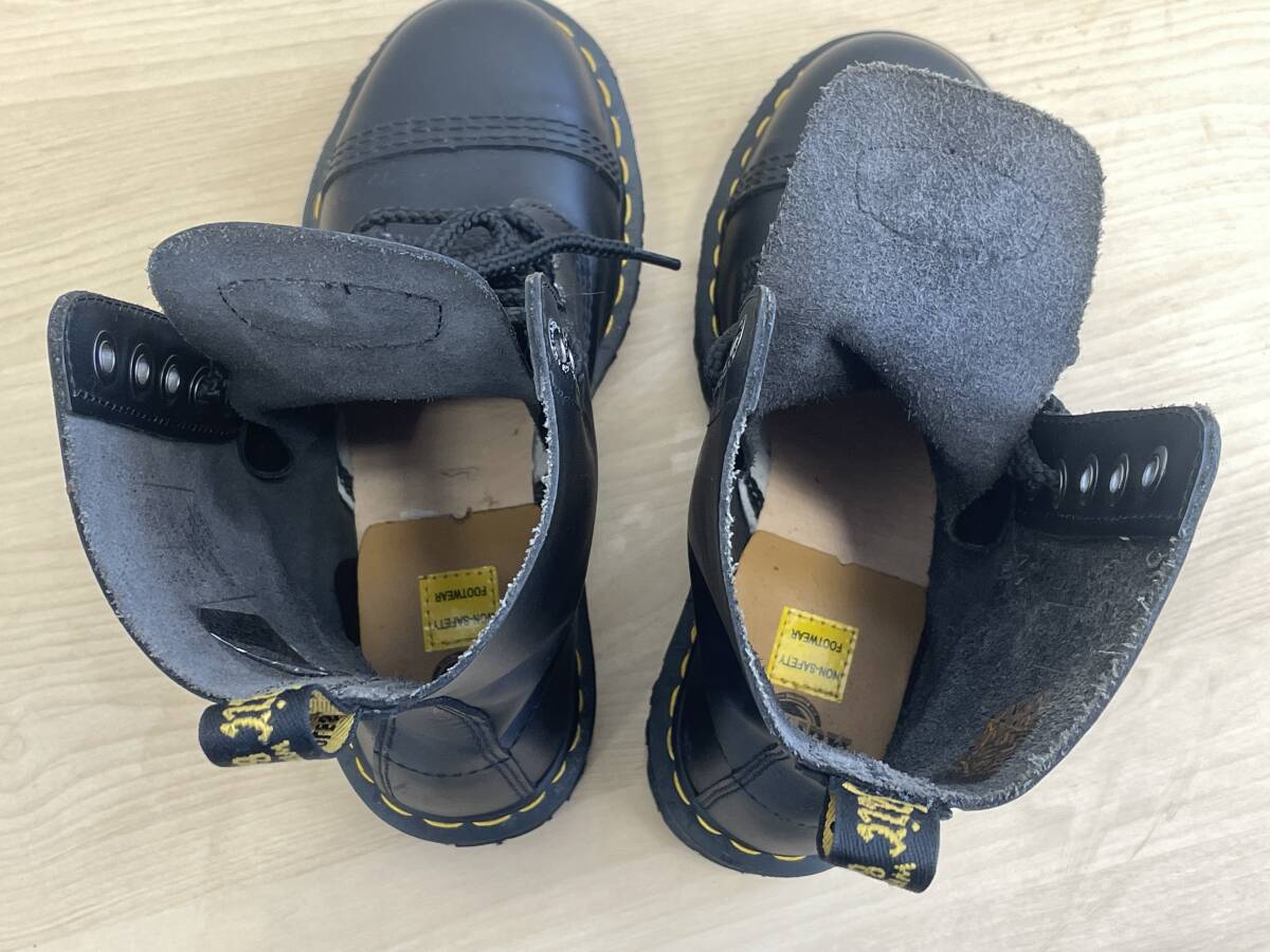 美品 Dr.Martens ドクターマーチン 10ホール ブーツ ブラック イエロー UK5 24.0cm レディース_画像5