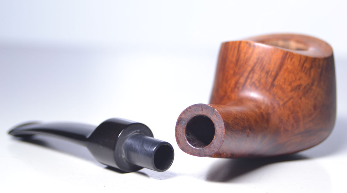  finest quality. excellent article! Stan well Stanwell Silke Brun # 11 by Sixten Ivarsson beautiful form 