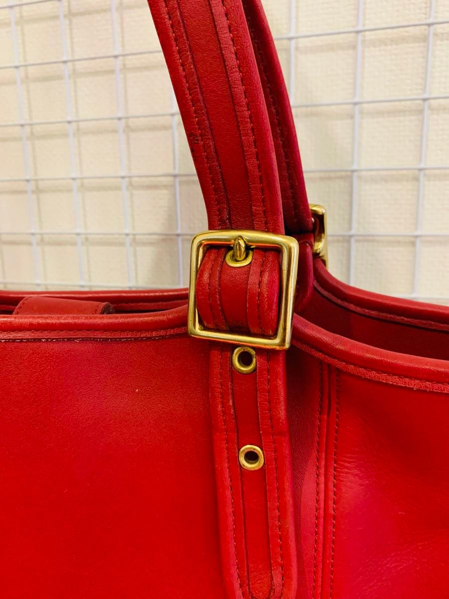 【まあまあ美品】 COACH コーチ トートバッグ ショルダーバッグ レザー 赤 本革 A4 【まあまあ美品】 COACH コーチ トートバッグ ショルダーバッグ レザー 赤 本革 A4