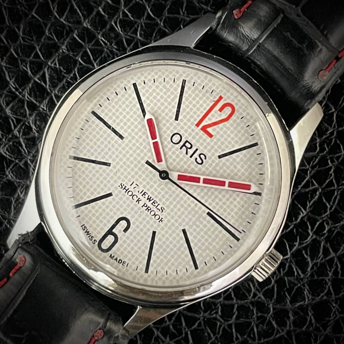 ◆激熱人気◆ 美品 ORIS オリス 1970'S ヴィンテージ 腕時計 メンズ手巻き アンティーク スイス 文字盤ホワイト ドット10_画像1