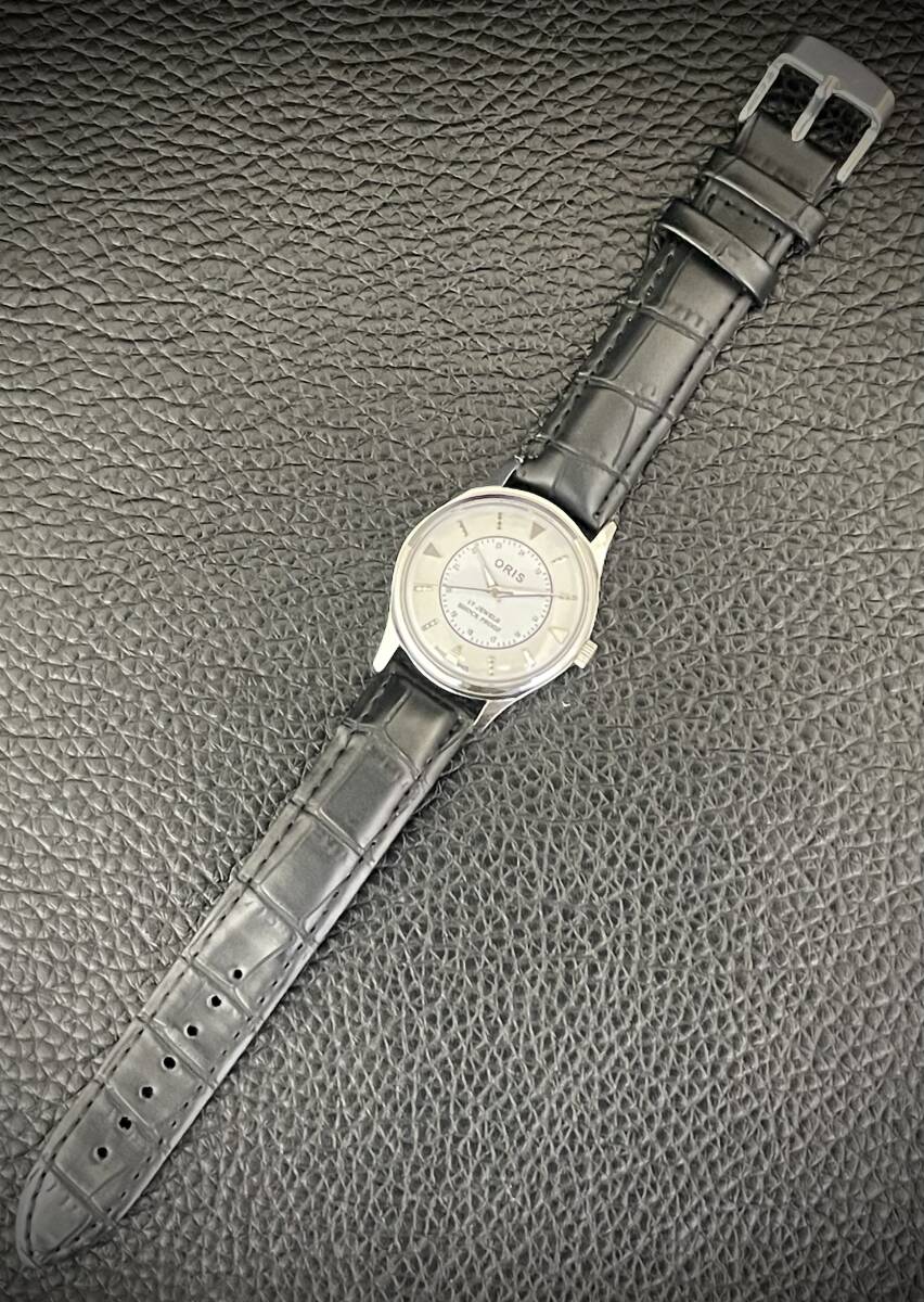 ◆激熱人気◆ 美品 ORIS オリス 1970'S ヴィンテージ 腕時計 メンズ手巻き アンティーク スイス 文字盤ホワイトツートン 7_画像5