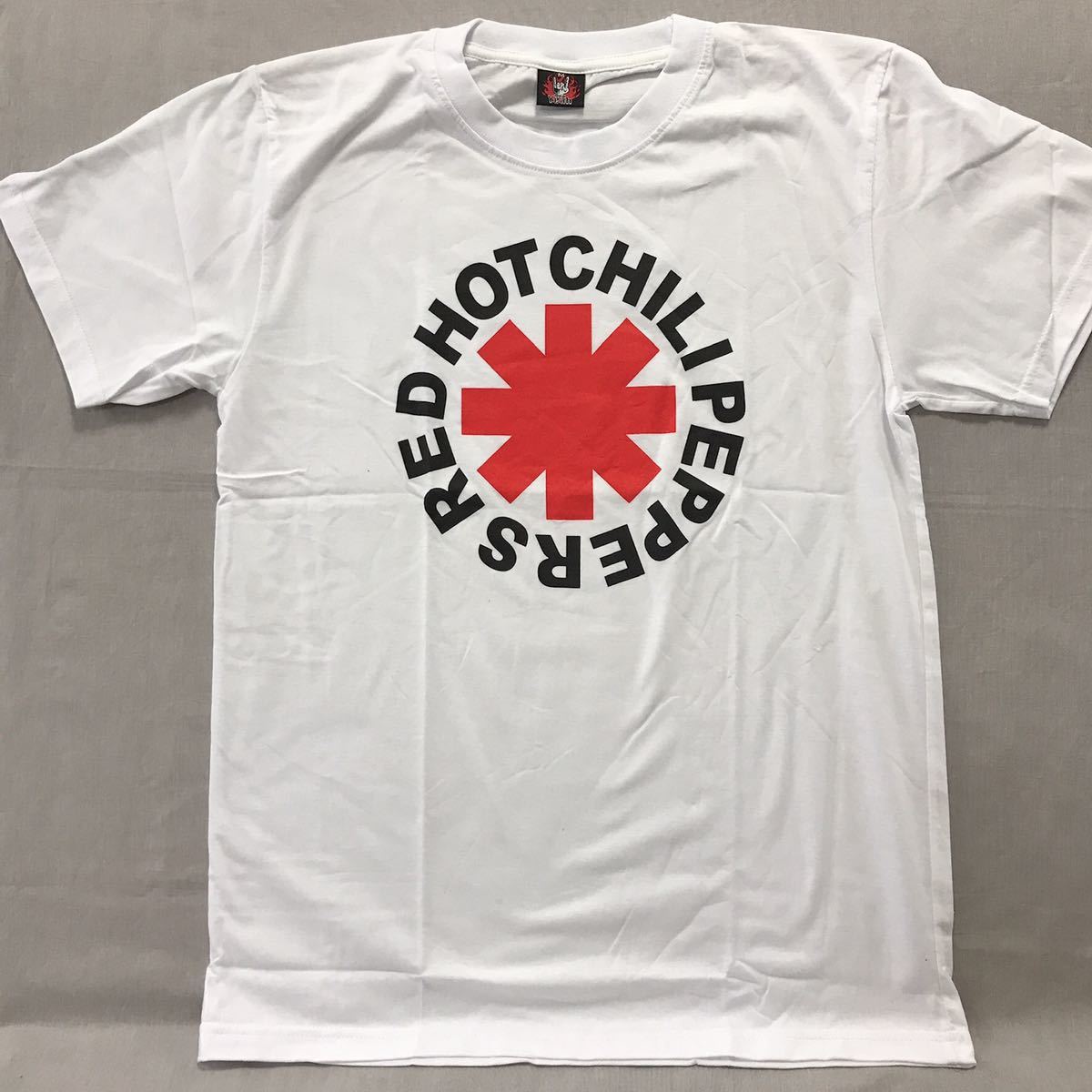 バンドTシャツ レッチリ（ RED HOT CHILI PEPPERS) 新品 L_画像1