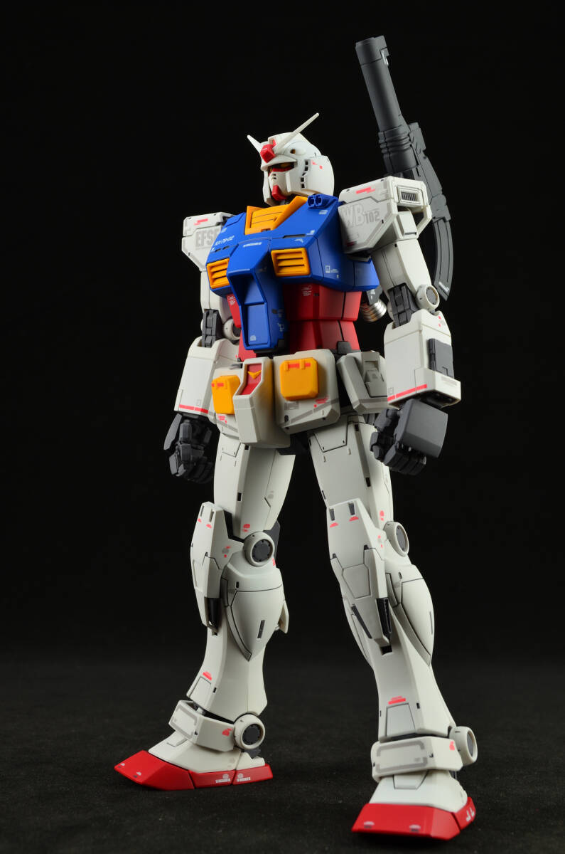 MG RX-78-2 GUNDAM 全塗装・完成品　ジ・オリジン　ガンダム_画像3