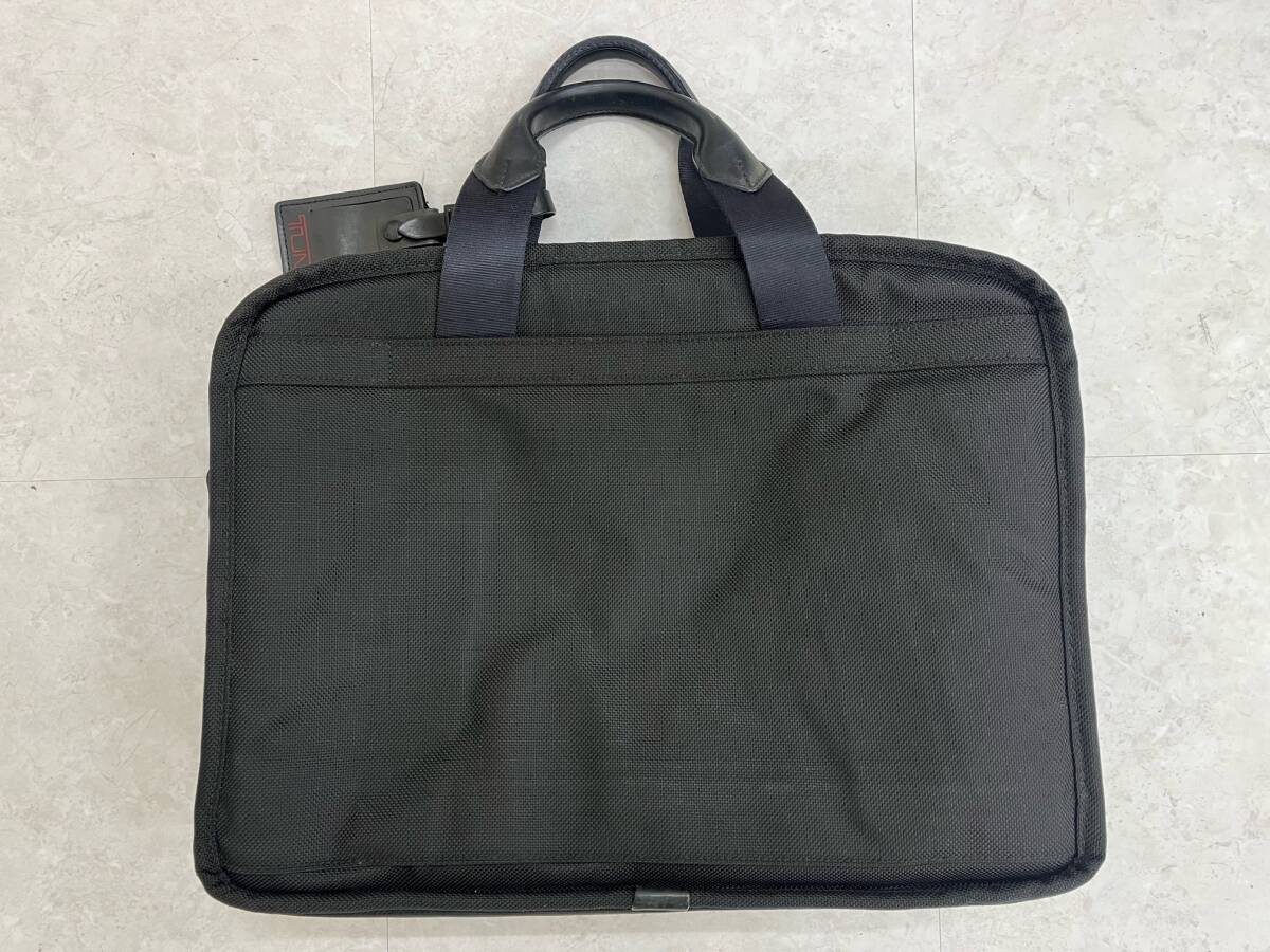 #3091 TUMI トゥミ 2WAY ハンドバッグ ビジネスバッグ ブリーフケース ショルダーバッグ ブラック 黒系 書類 鞄 A4　PC可　大容量_画像2