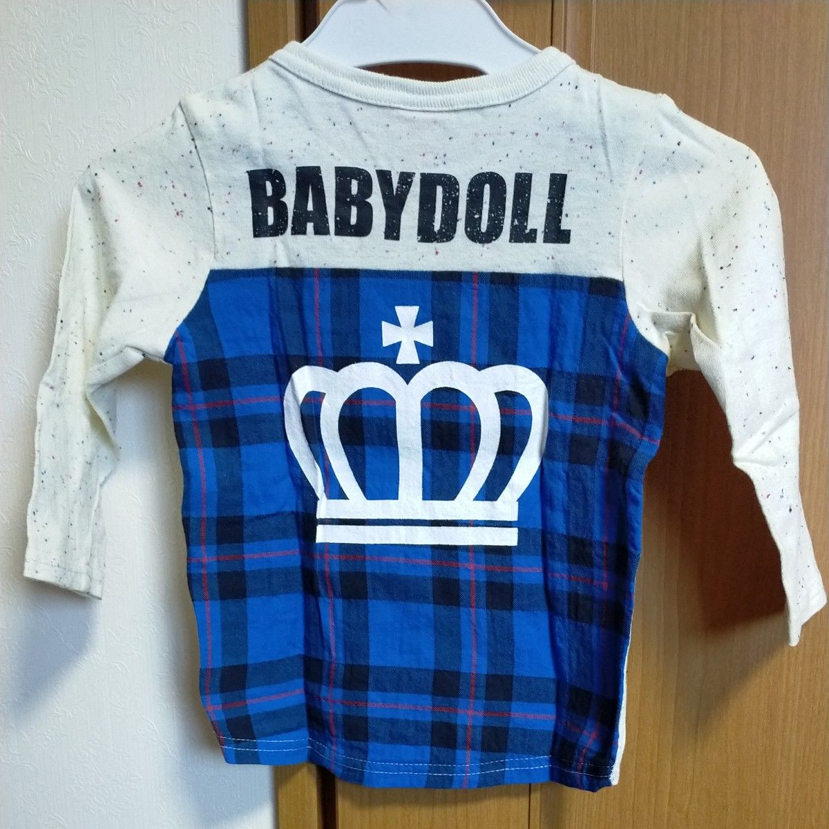 ベビド☆チェック柄長袖Tシャツ　生成り　90/お揃い可能 120別出品中 ベビードールBABYDOLL  バックプリント　ロンT