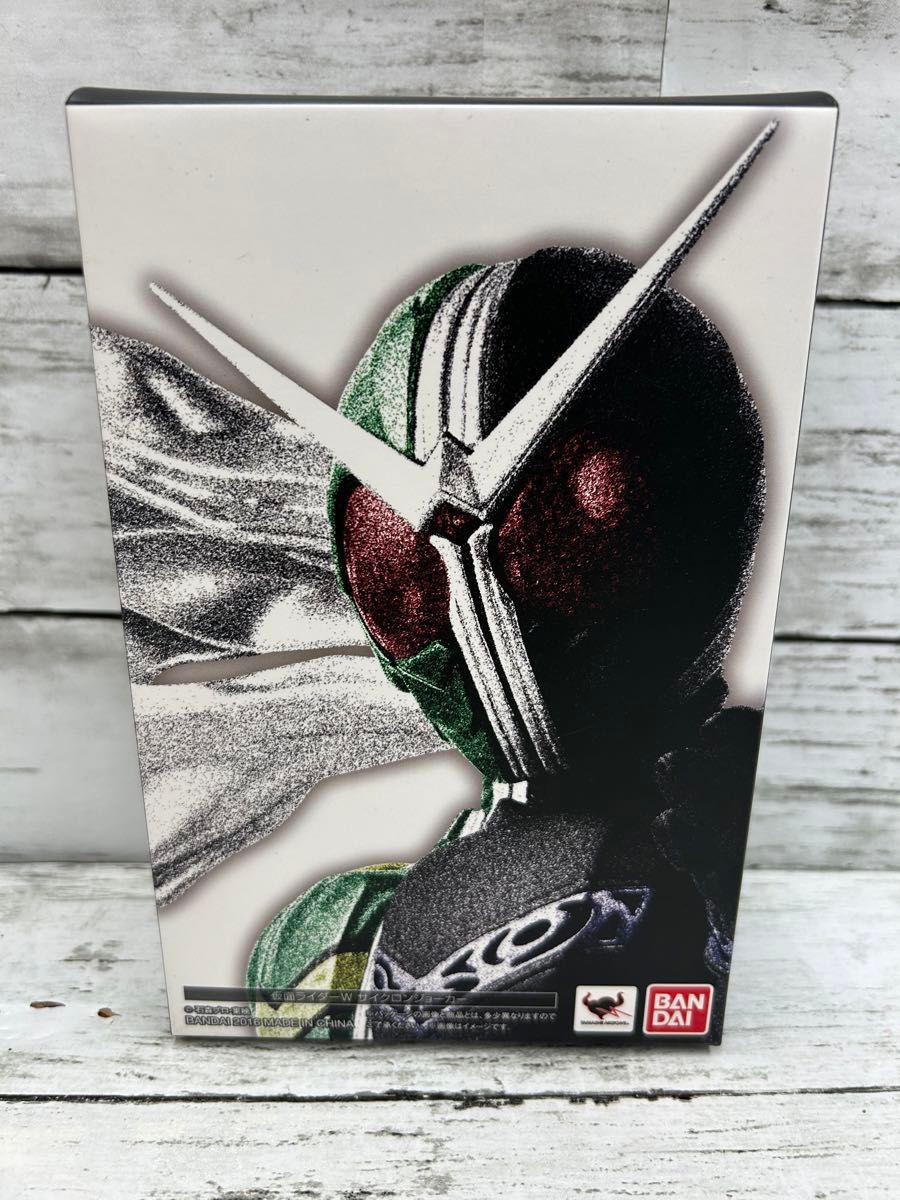 真骨彫 S.H.フィギュアーツ 仮面ライダーW サイクロンジョーカー BANDAI バンダイ