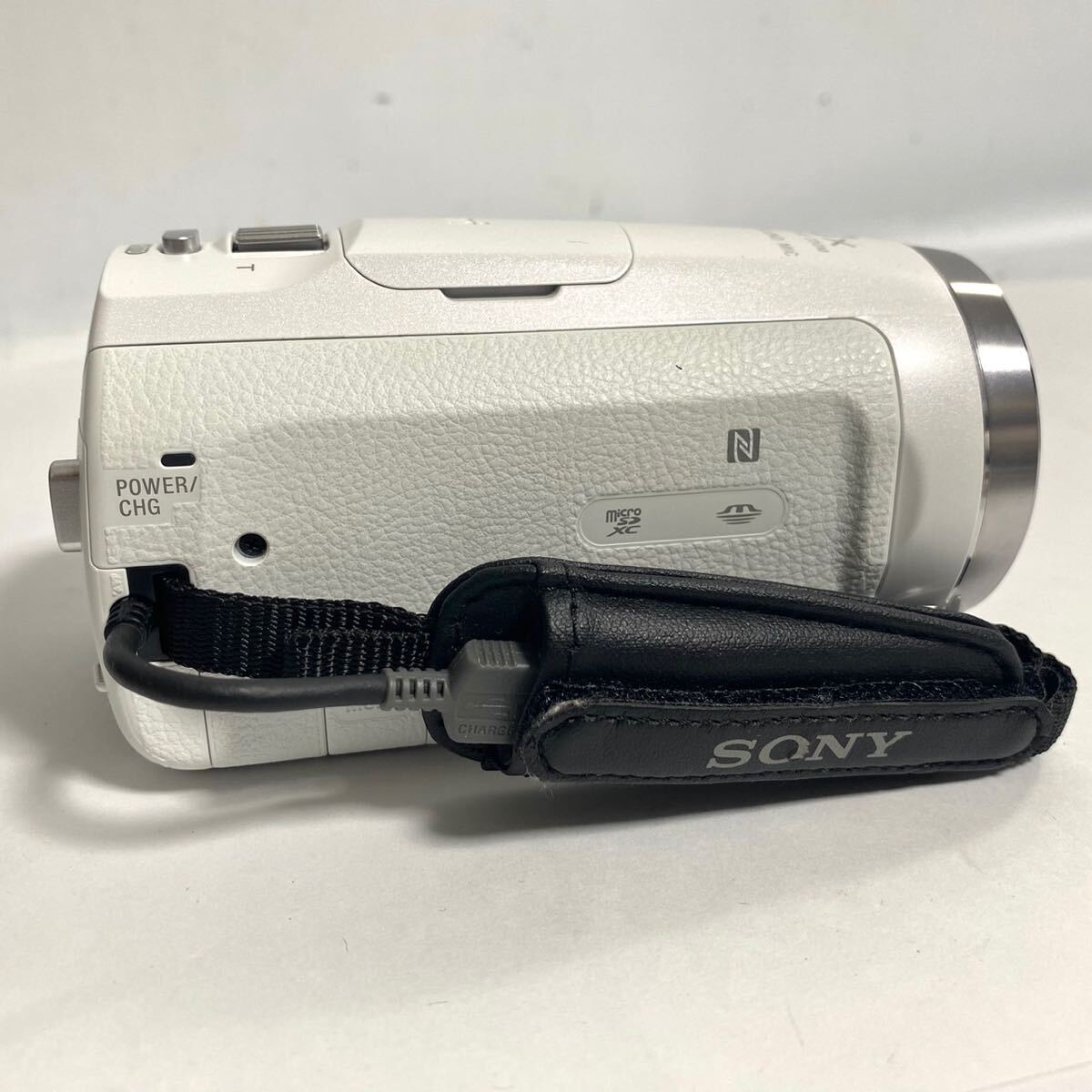 SONY ソニー Handycam ハンディカム HDR-CX680 デジタルビデオカメラ ホワイト 本体 外箱 現状品 ジャンク y-051502_画像3