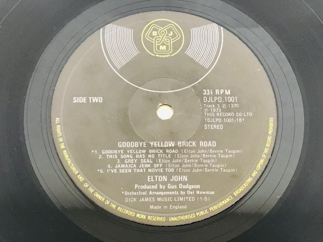 ELTON JOHN GOODBYE YELLOW BRICK ROAD UKオリジナル盤 黒盤 2枚組 1973年 国内タイトル：エルトン ジョン 黄昏のレンガ路 LPレコード_画像8
