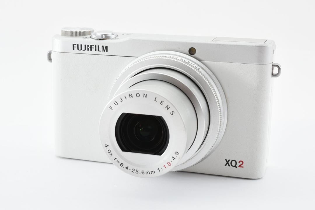 【209】FUJIFILM フジフィルム XQ2 ホワイト コンパクトデジタルカメラ_画像2