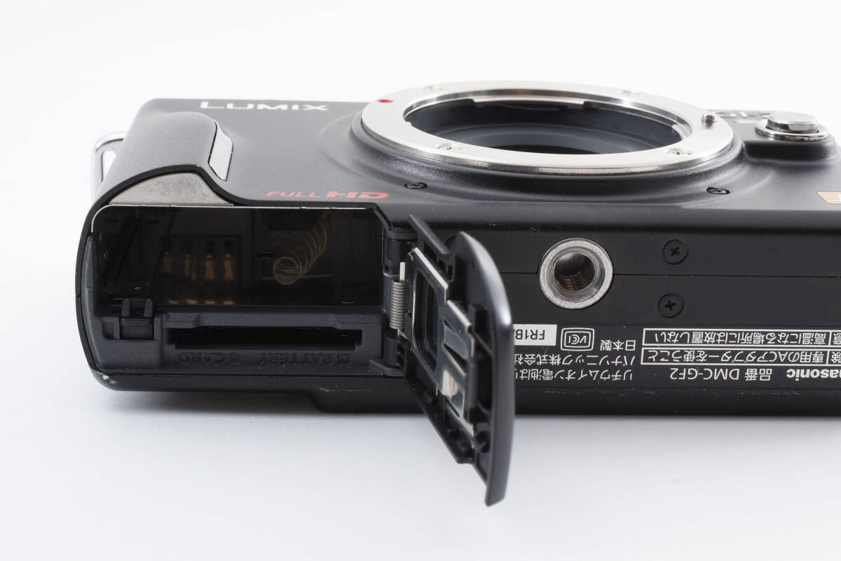 Panasonic Lumix DMC-GF2 12.1MP ミラーレス デジタル カメラ ボディ ブラック ケース付き パナソニック 256の画像9