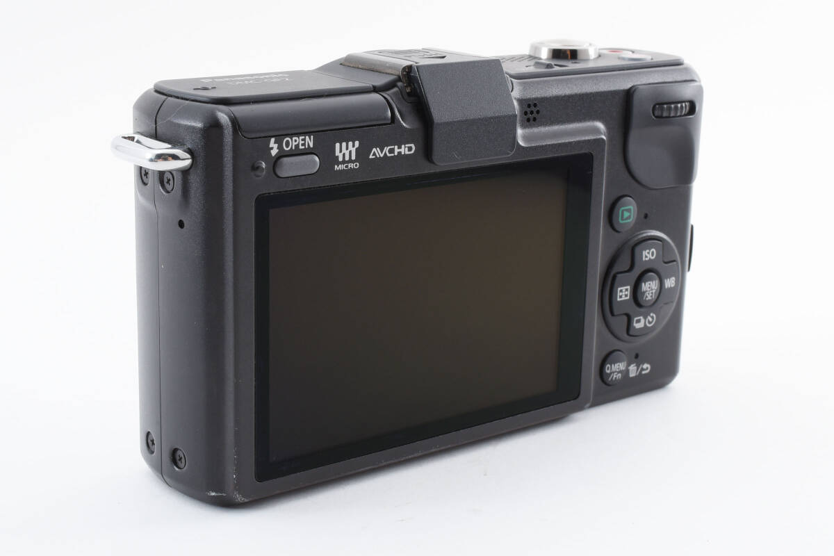 Panasonic Lumix DMC-GF2 12.1MP ミラーレス デジタル カメラ ボディ ブラック ケース付き パナソニック 256の画像6