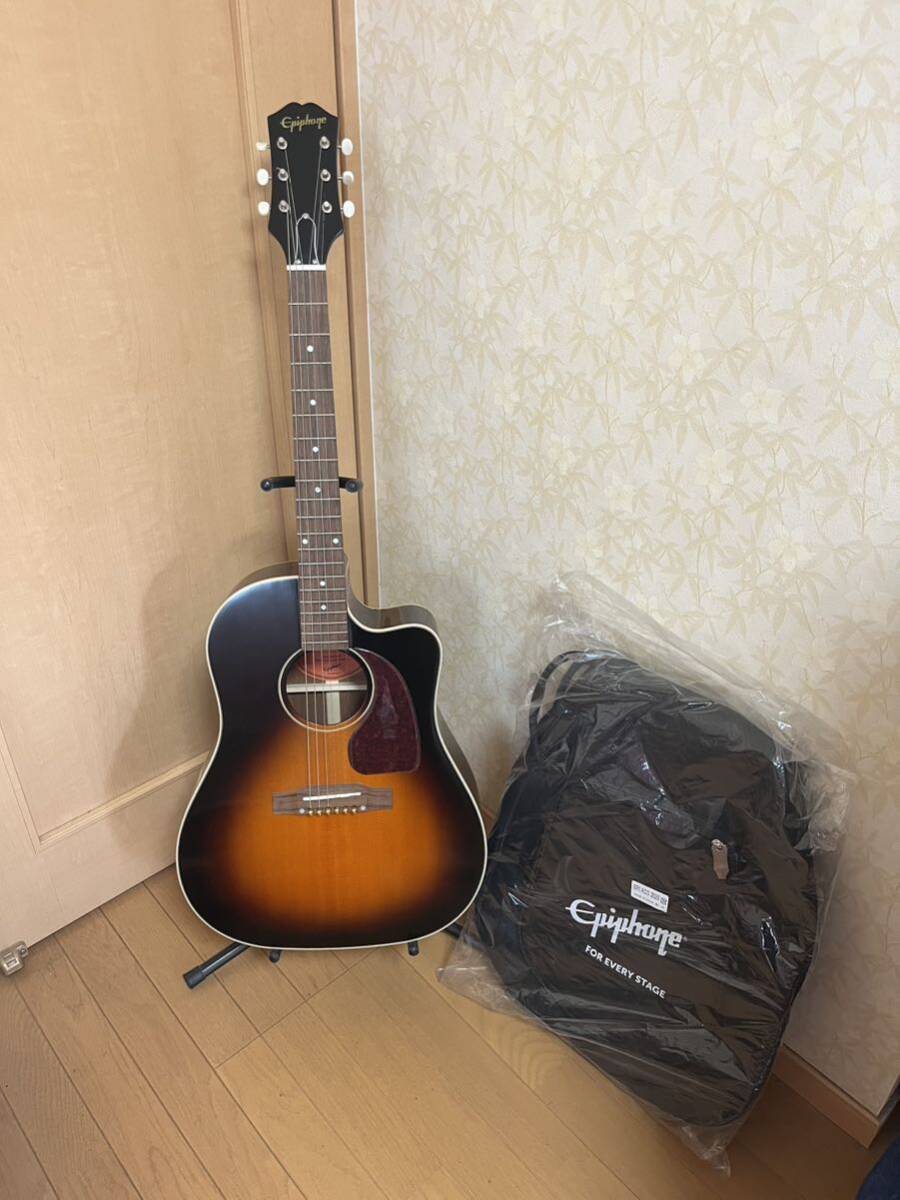 Epiphone / エピフォン　Masterbilt J-45 EC Aged Vintage Sunburst Gloss ほぼ未使用品　送料込みで_画像1