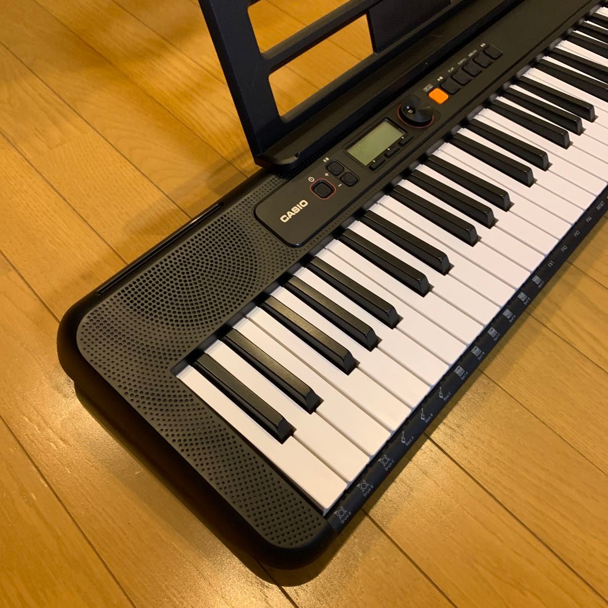 CASIO 電子 キーボード(CT-S200)ブラック(超美品)2022年製 CASIO 電子 キーボード(CT-S200)ブラック(超美品)2022年製