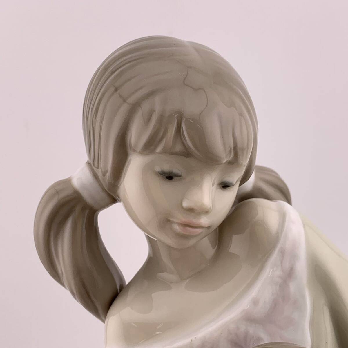 LLADRO リヤドロ 人形 置物 リトルシスター 姉妹 女の子 猫　陶器人形　少女　雑貨　フィギュリン　 【S81267-692】_画像6