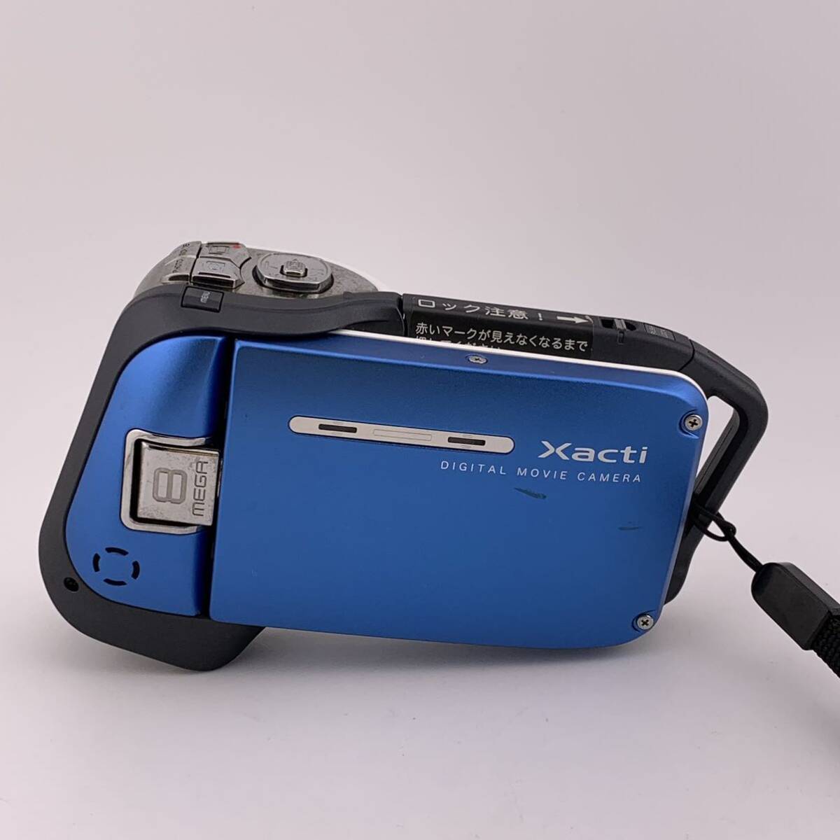 SANYO WATERPROOF Xacti DIGITAL MOVIE CAMERA blue battery * electrification * operation not yet verification [S81269-696]