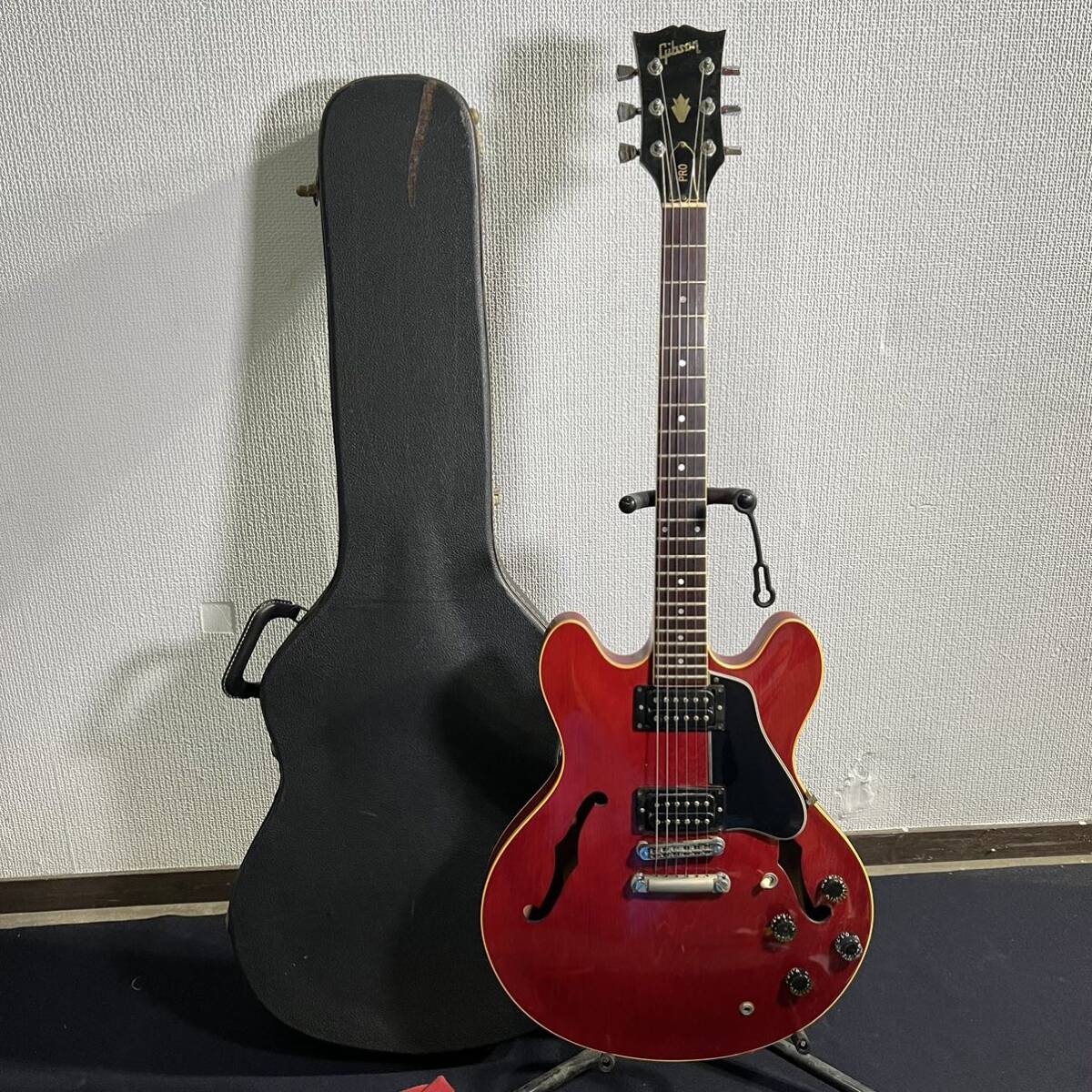 09 Gibson ES-335 Pro 1979 ギブソン セミアコースティックギター 音出確認済み の画像2