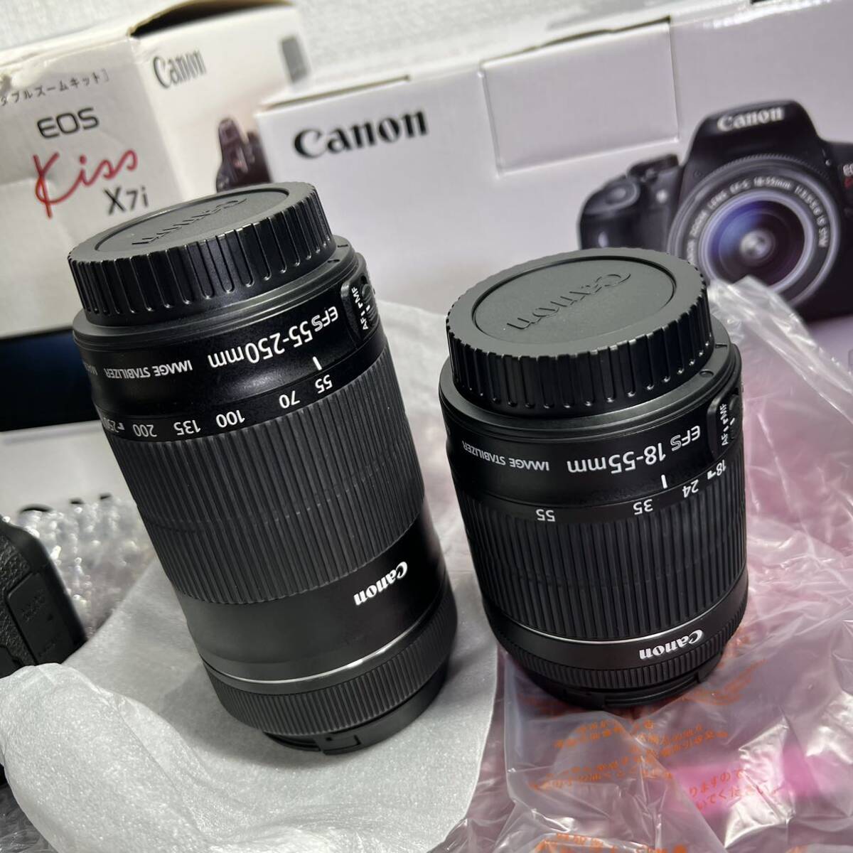 4棚019 中古超美品　Canon キヤノン EOS Kiss X7i ダブルズームキット ※通電・シャッター　箱付き カメラ 未使用に近い　動作保証　_画像5