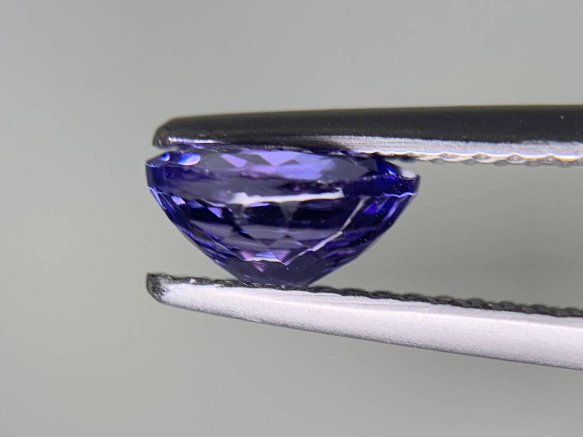 宝石ソーティング付き　 天然 タンザナイト 　1.23ct　縦7.6×横5.7×高さ3.8　 ルース（ 裸石 ）　 1561Y_画像7