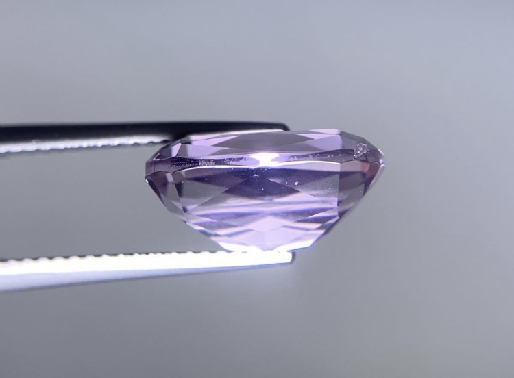 宝石ソーティング付き 天然 アメシスト　（ 紫水晶 ） 5.055ct 縦13.0×横9.0×高さ6.2 2756Y_画像6