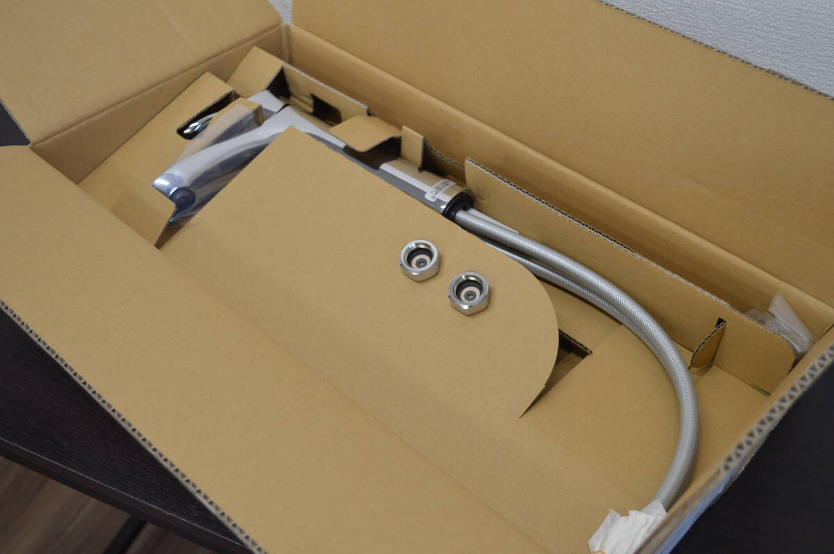 未使用品】 TOTO エスクア 台付シングル混合水栓 LHATLG01305J 未使用品】 TOTO エスクア 台付シングル混合水栓 LHATLG01305J