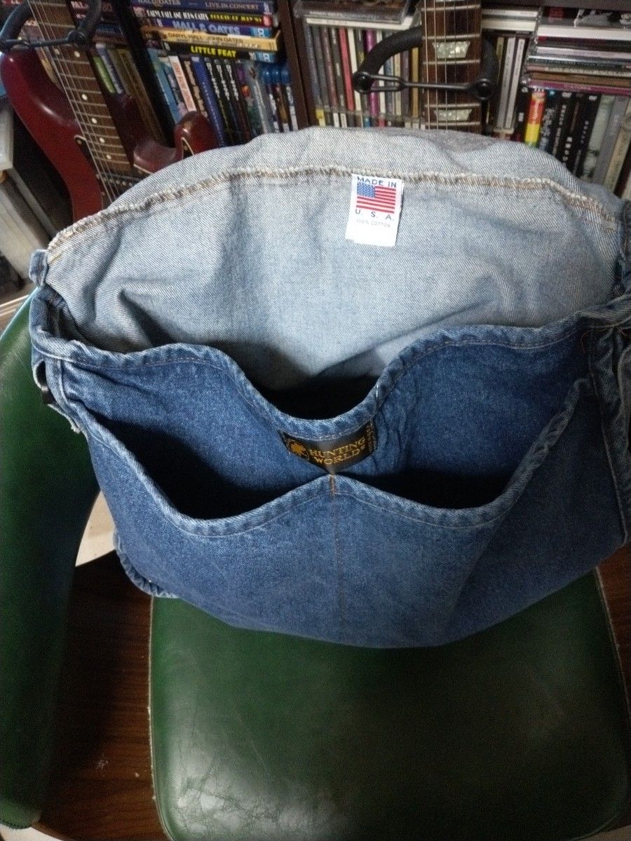 HUNTING WORLD / Shoulder or Cross Body Big-Sized Denim Bag(^^ゞ