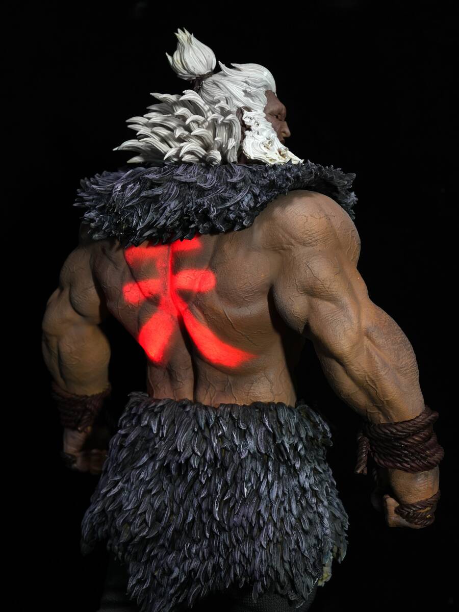  new goods unused 1/6 scale Street Fighter Akuma..( unassembly not yet painting ) garage kit Street Fighter 