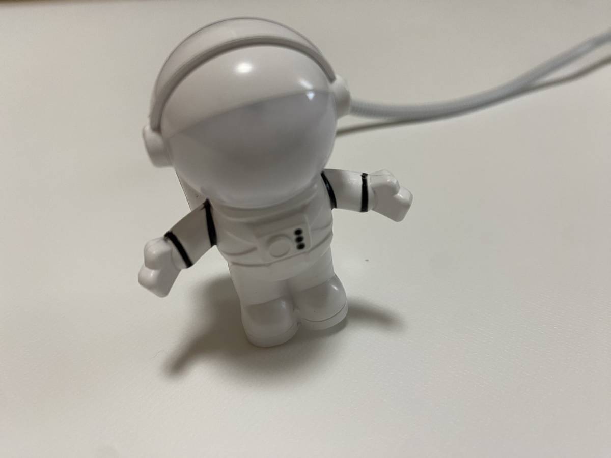 宇宙飛行士　USB　ライト_画像1