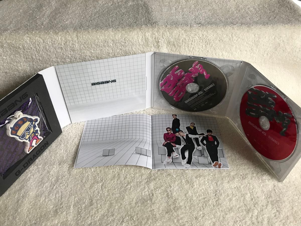 ☆BIGBANG CD+DVD [BIGBANG2] 11/5/11発売 オリコン加盟店 初回限定盤A GD携帯ストラップ同梱