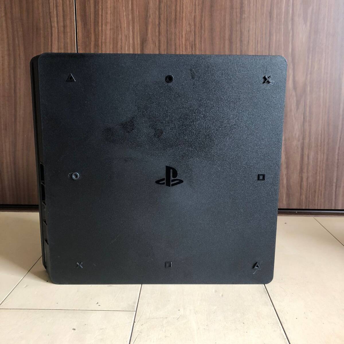 SONY CUH-2000A PS4 本体 通電確認済_画像3