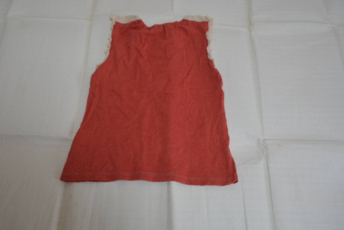 サイズ130女児向きノースリーブシャツ　赤　綿100％　日本製