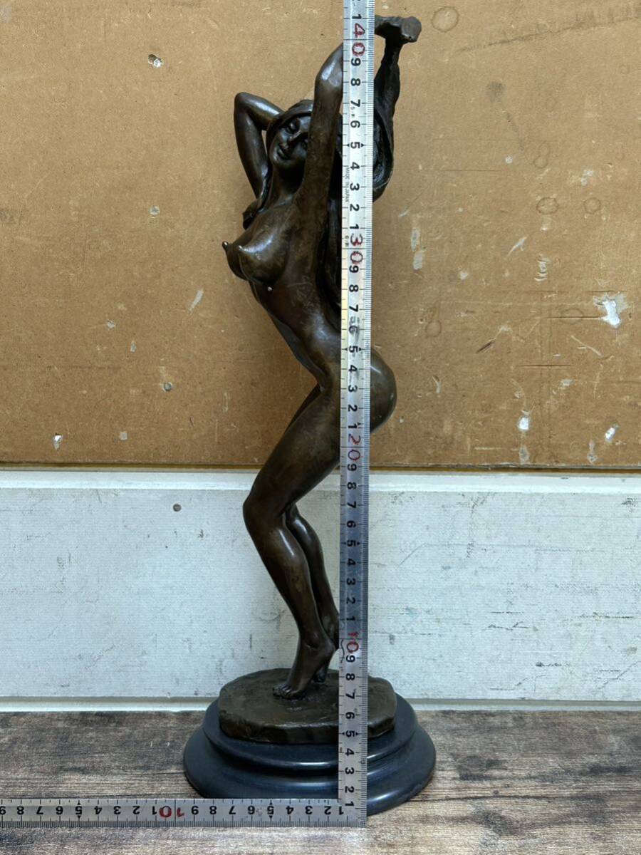 【た-5-65】100 入手困難 ブロンズ像 女神像 西洋美術 西洋骨董 彫刻ブロンズ象 女性の彫刻 インテリア 置物_画像8