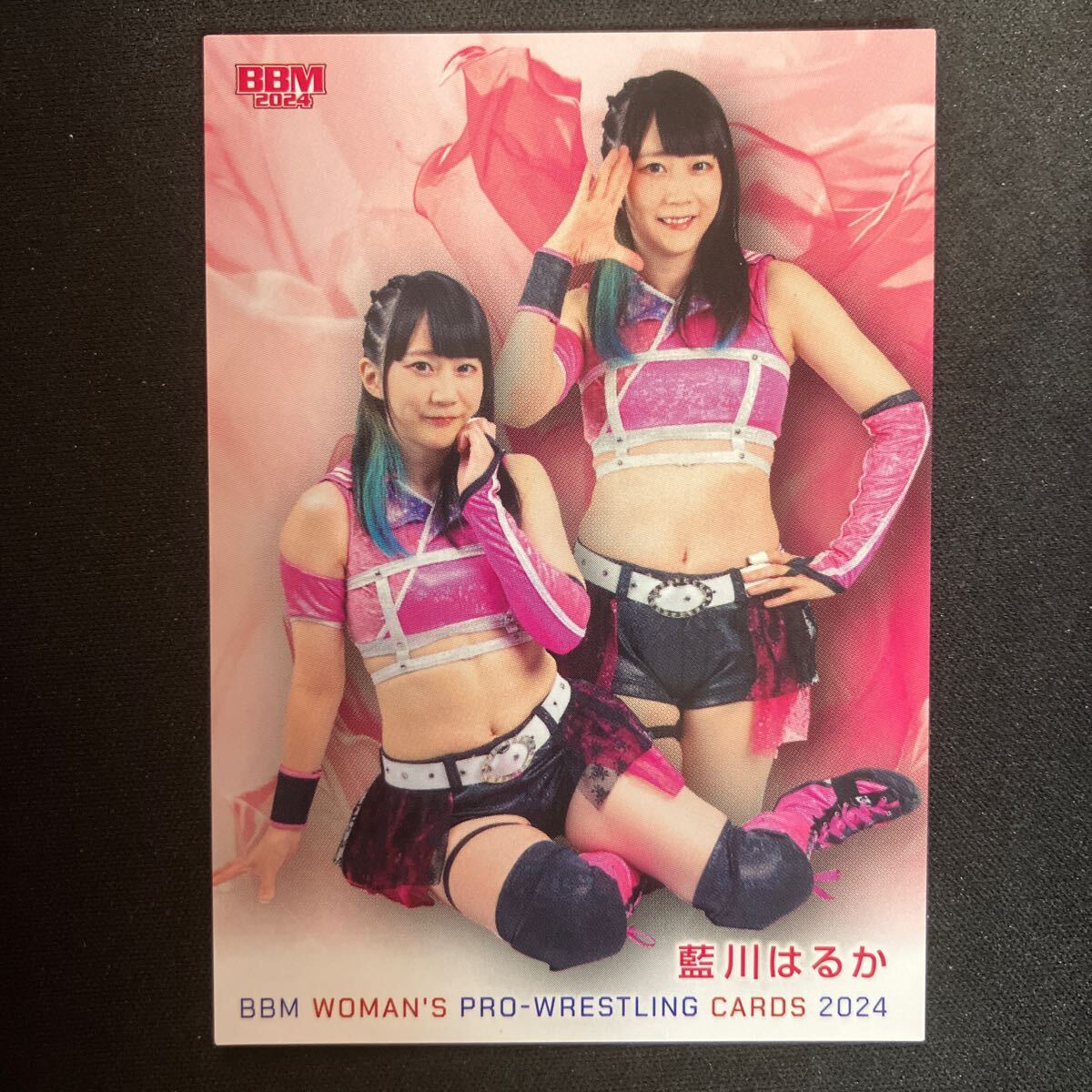 2024 BBM 女子プロレス　藍川はるか　001_画像1