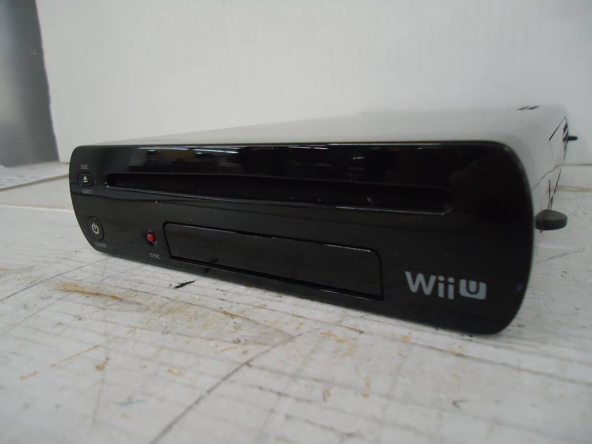 G3023 free shipping! operation goods WiiU body 32GB game pad only used / operation verification ending / accessory none / scratch . dirt etc.. use impression equipped 