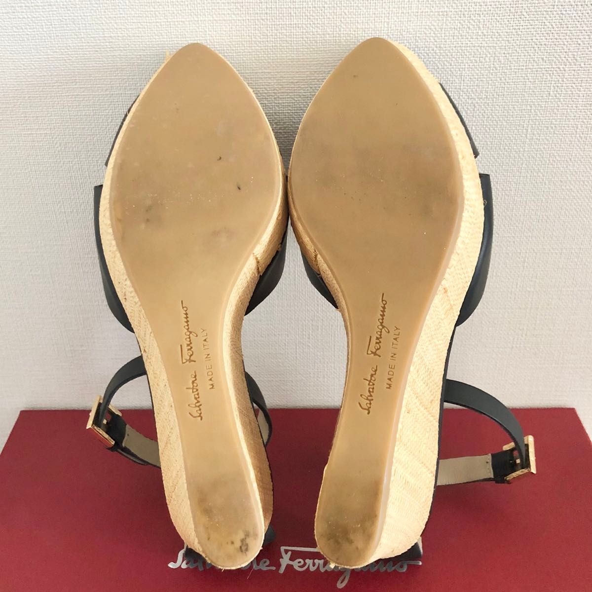 美品 Salvatore Ferragamoサルヴァトーレフェラガモ ウェッジ 美品 Salvatore Ferragamoサルヴァトーレフェラガモ ウェッジ