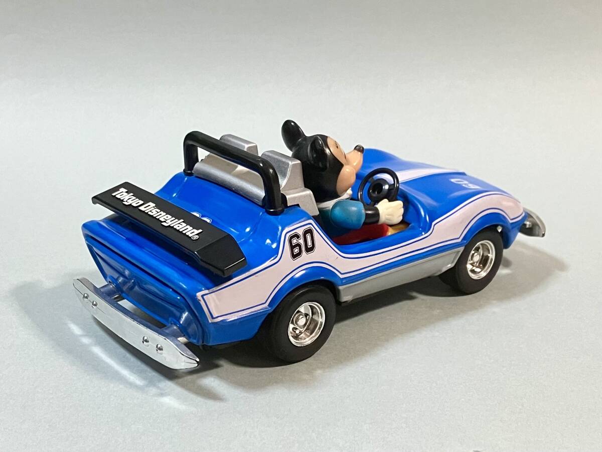 * Showa Retro Walt Disney Productions. 1980 годы первый период (..) Tokyo Disney Land Mickey Mouse жестяная пластина / pra pull-back машина : автомобиль 