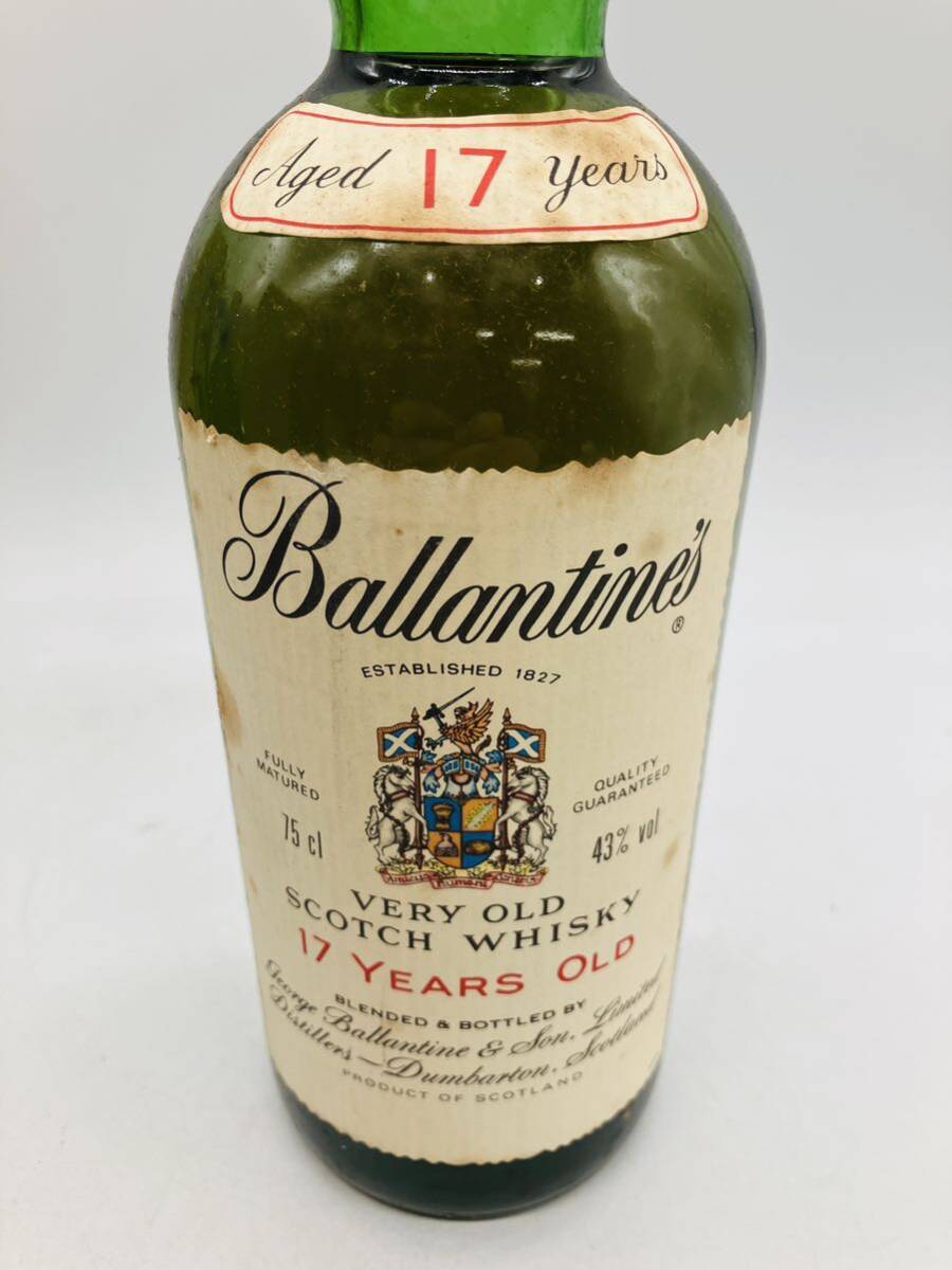 4es5 必見! Ballantine バランタイン 17年 ベリーオールド VERY OLD 箱有 750ml 43% 古酒 未開栓 現状品 !の画像4