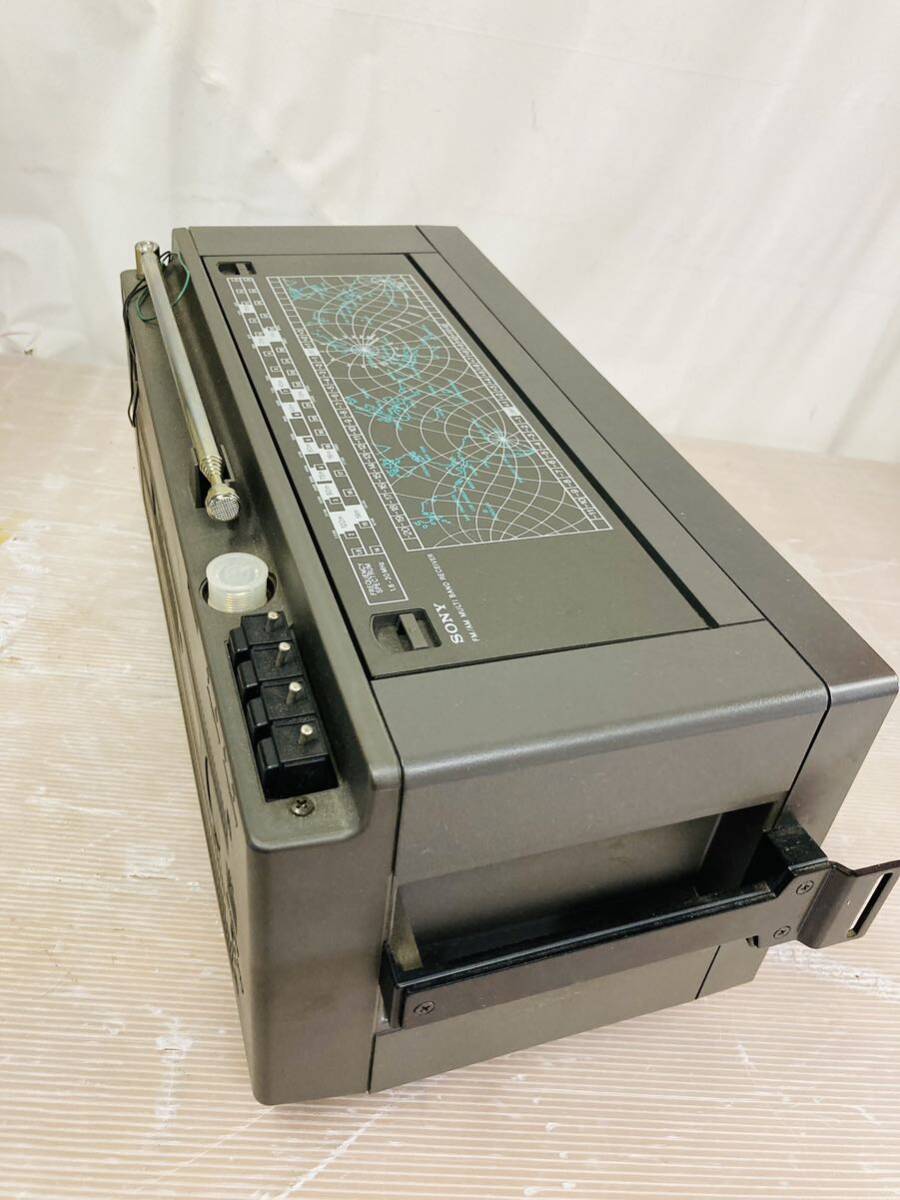 3m18 必見! SONY ソニー　ICF-6800A　FM MW SW 31 BAND ラジオ ICF-6800A 未使用 保管品_画像8