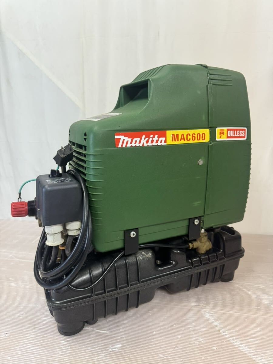 4h26必見! 中古品 makita マキタ MAC600 オイルレス エアコンプレッサ 簡易動作済み 電動工具 100V 750W_画像1