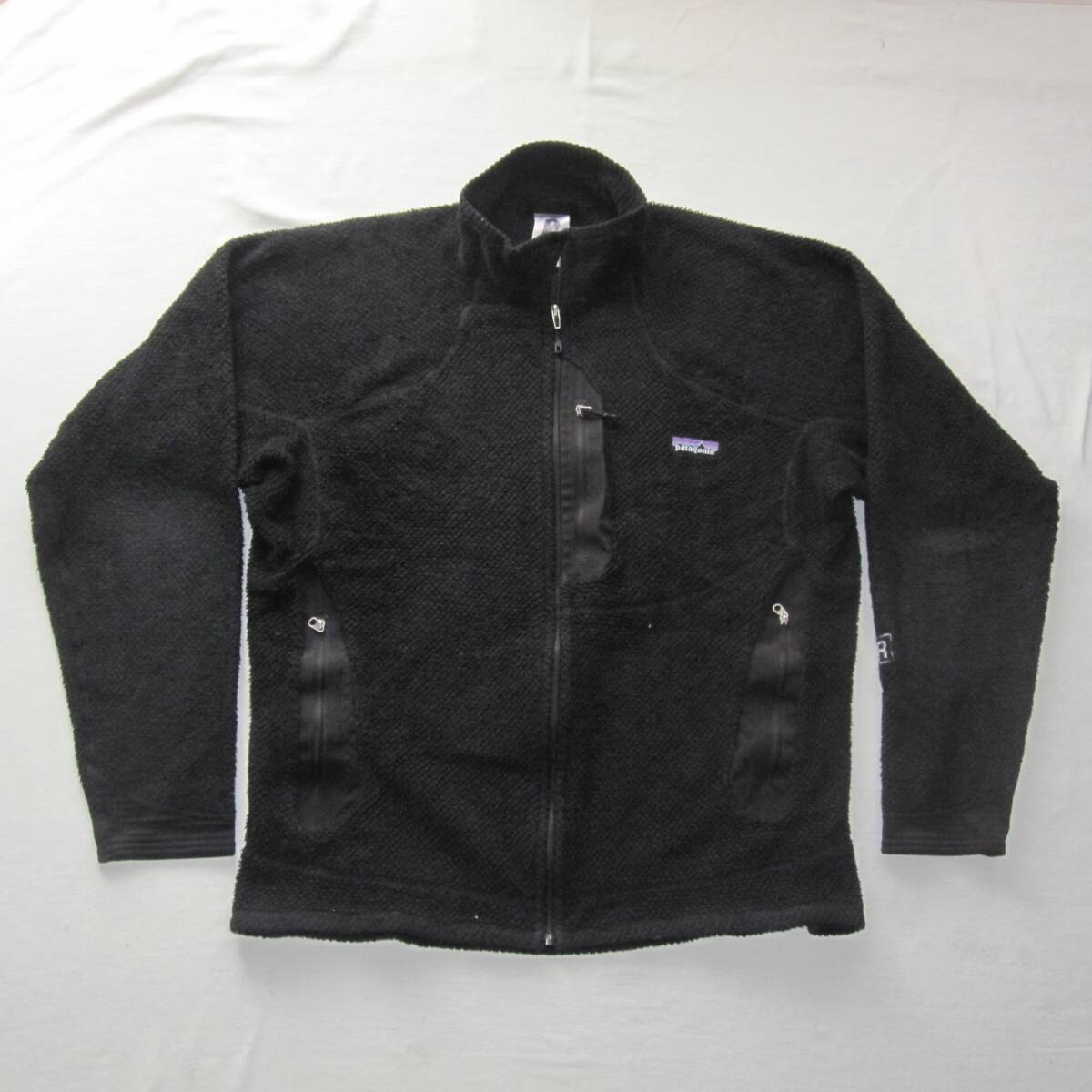 5530円 ☆パタゴニア R2 ジャケット (L) 黒 / R4 レトロ 5530円 ☆パタゴニア R2 ジャケット (L) 黒 / R4 レトロ