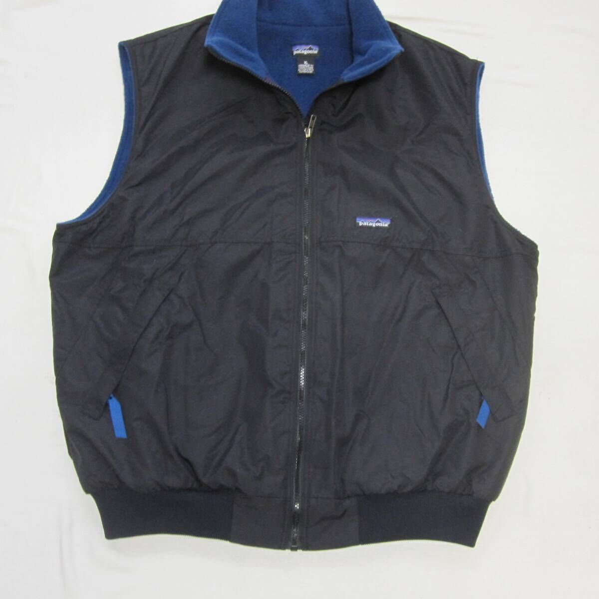 12880円 ☆ パタゴニア シェルドシンチラ ベスト(XL) 黒 12880円 ☆ パタゴニア シェルドシンチラ ベスト(XL) 黒