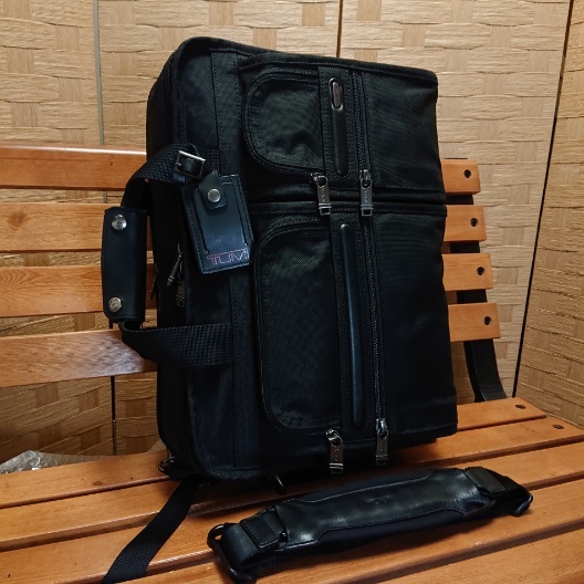 【レア品】【極美品】TUMI トゥミ【26180D4】 3WAY ビジネスバッグ リュックサック ショルダーバッグ バックパック 【ブラック】_画像2