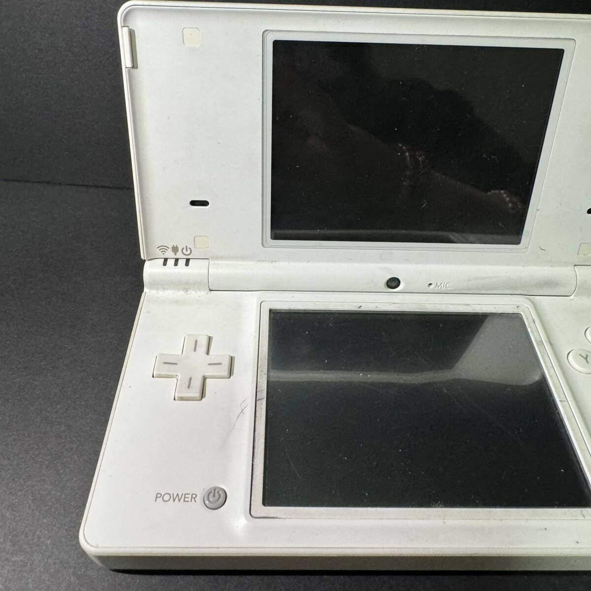 Nintendo ニンテンドー DSi ゲーム機 ホワイト ジャンク品_画像4