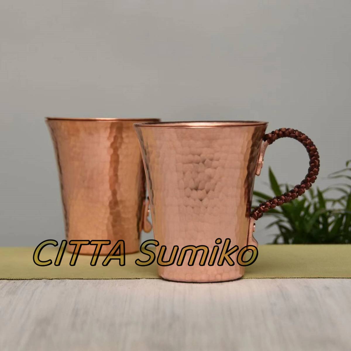 極上品純銅製 マグカップ ビールグラス ふた付きの手で厚くしたハンマーカップ 銅の水カップ 350ml_画像1