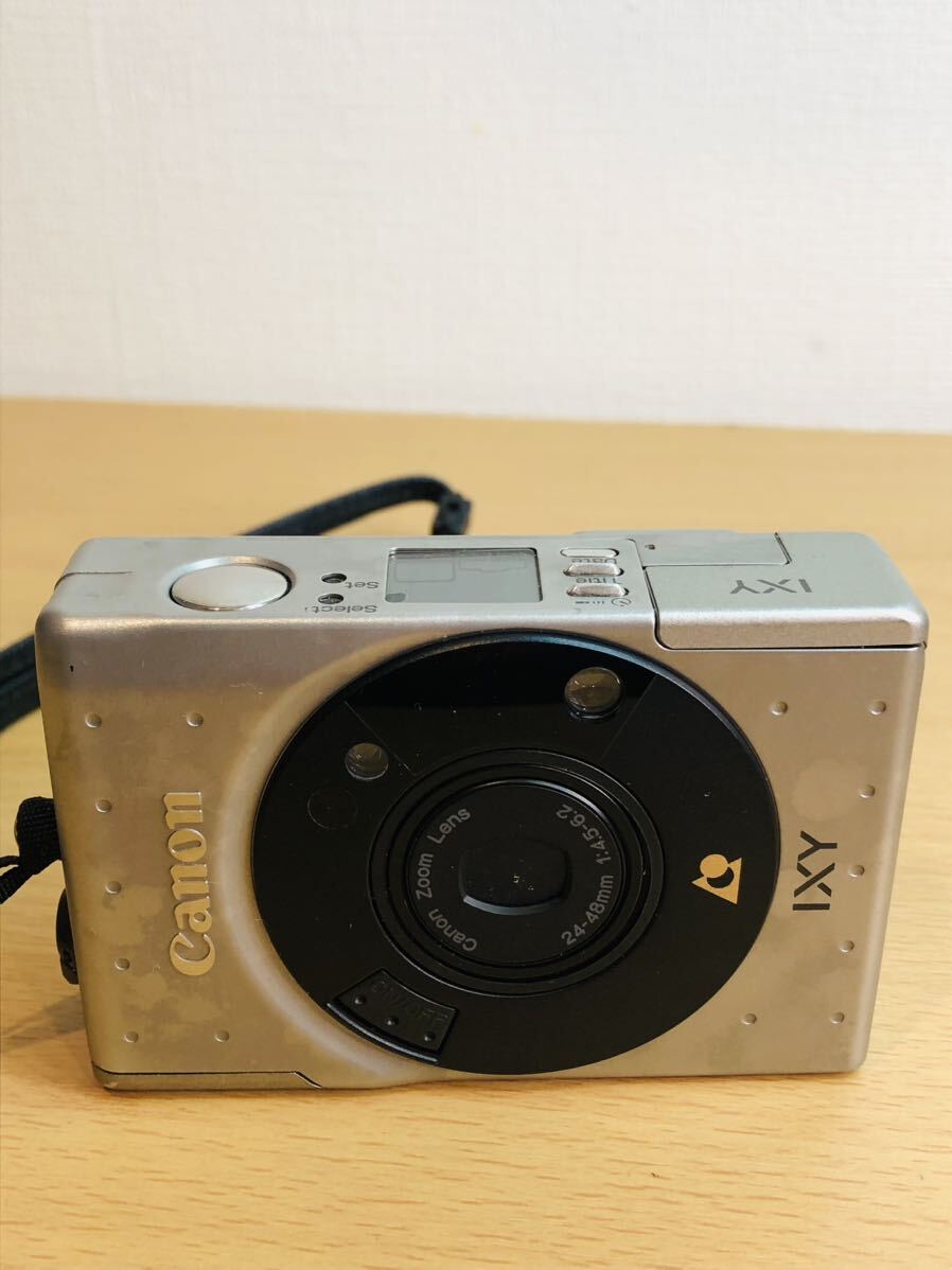 ♪ キャノン Canon IXY IX240 APSコンパクトデジタルカメラ シルバー 現状品の画像3